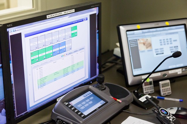 Patient Monitors & IT Solutions