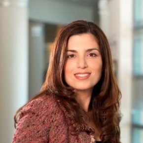 How AI Automation in Wearables is Transforming Healthcare Systems